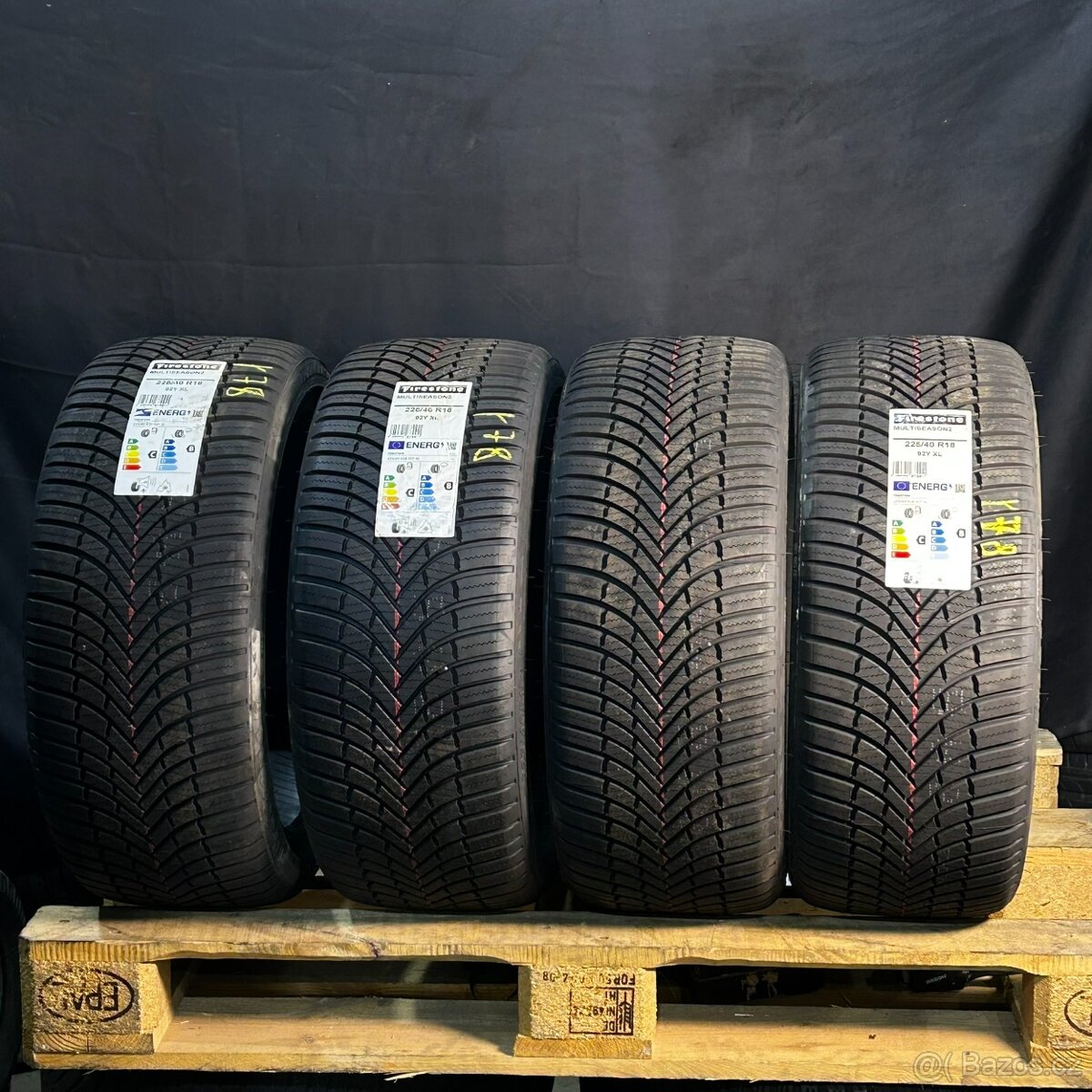 NOVÉ Zimní pneu 225/40 R18 92Y Firestone celoroční - 2