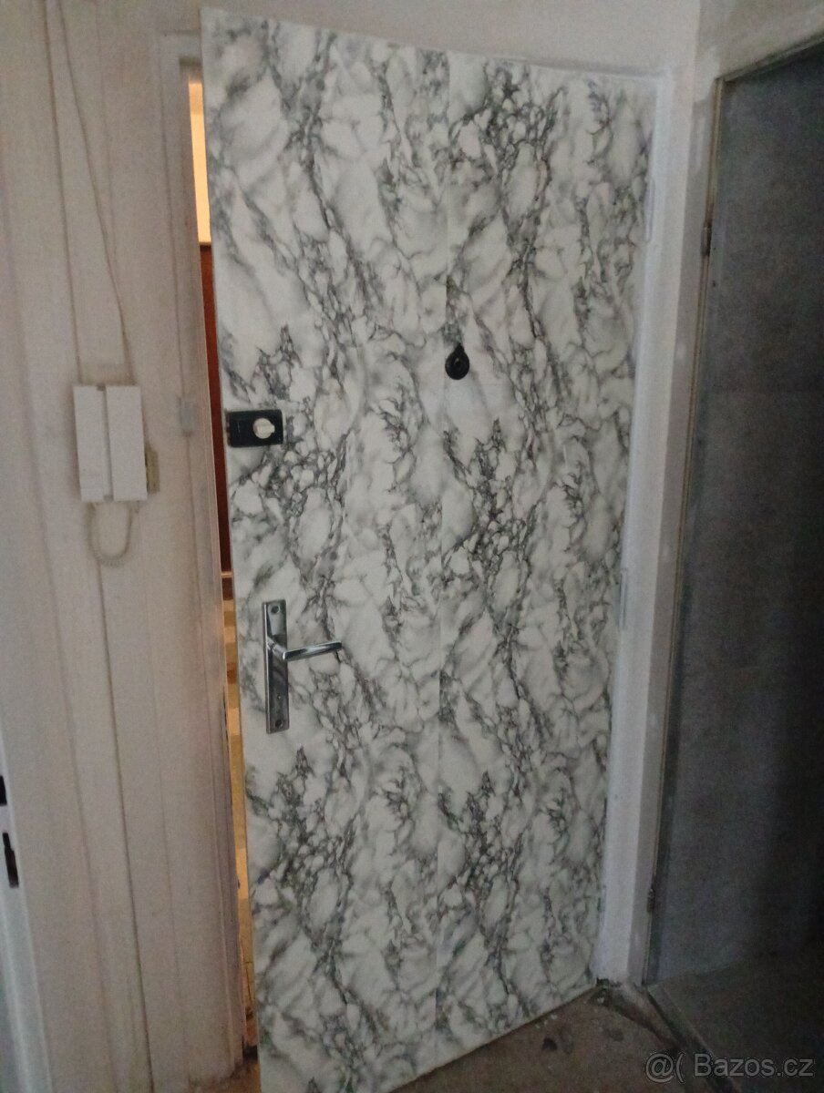 Vstupní dveře 80P zdarma Za Chlumem Bílina - 2