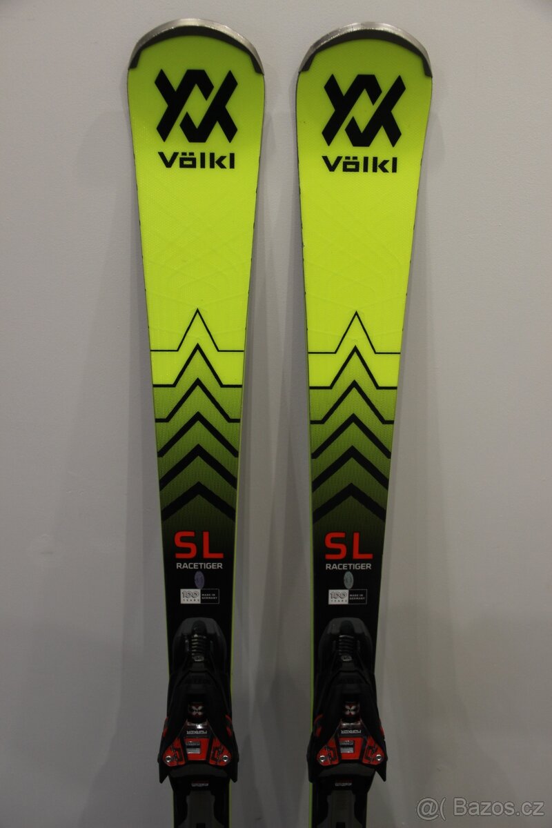 Prodám slalomové lyže Volkl racetiger SL 10 - 150 cm - 2