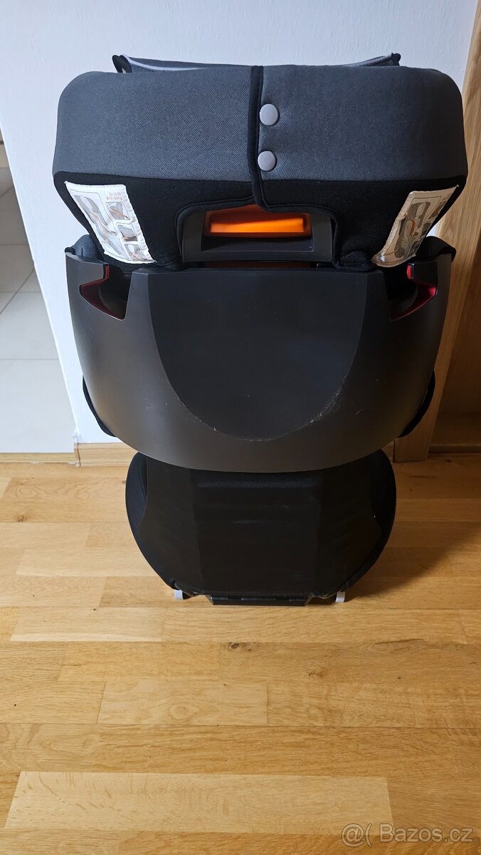 Cybex Solution X-Fix Hmotnost: 15–36 kg - 2