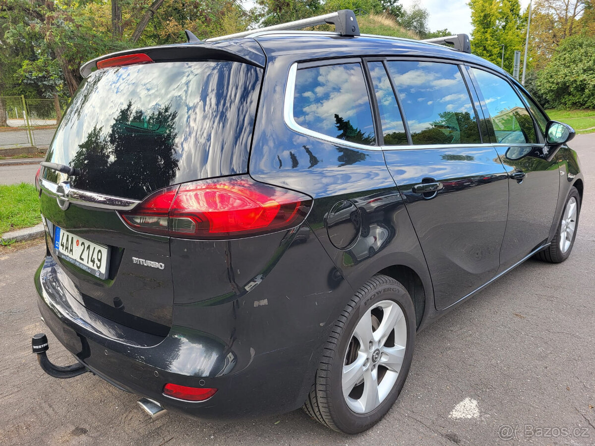 Opel Zafira Sports Tourer Cosmo 2,0 BiTurbo, 195 HP, 1. maj - 2