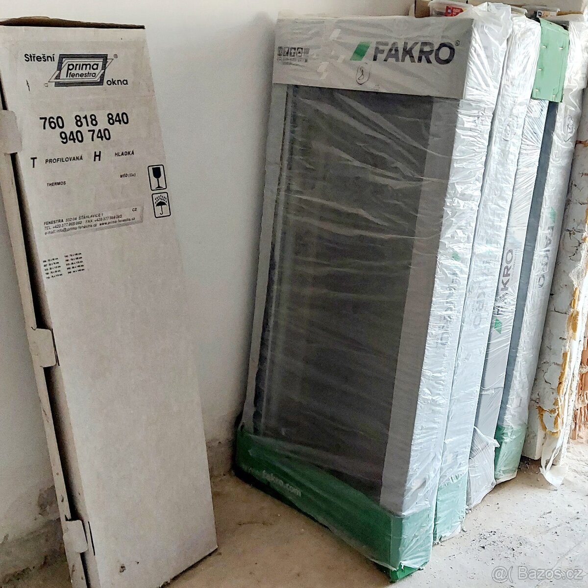 5x výklopné střešní okno 78x160 + žaluzie, markýza, 2-sklo - 2