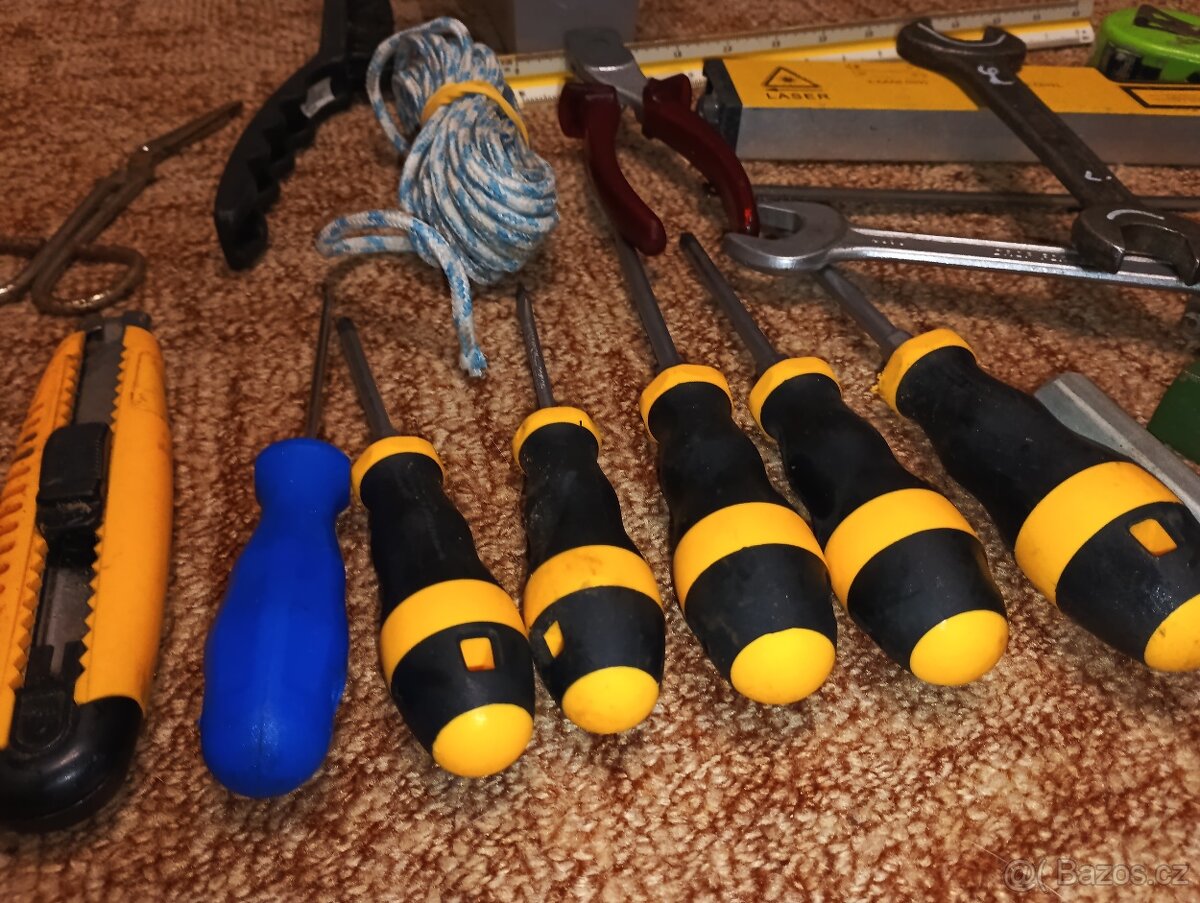 set nářadí c.08 z pozustalosti - 2