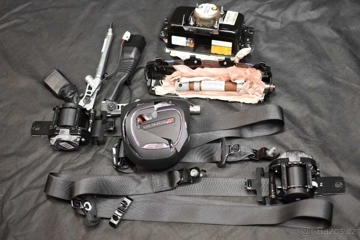 Dodge Challenger Charger Ram srt - 2