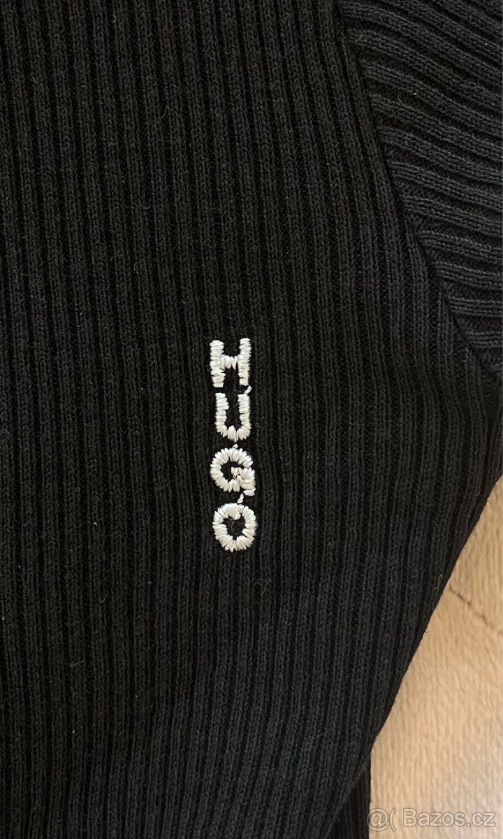 Tričko, velikost S - 2