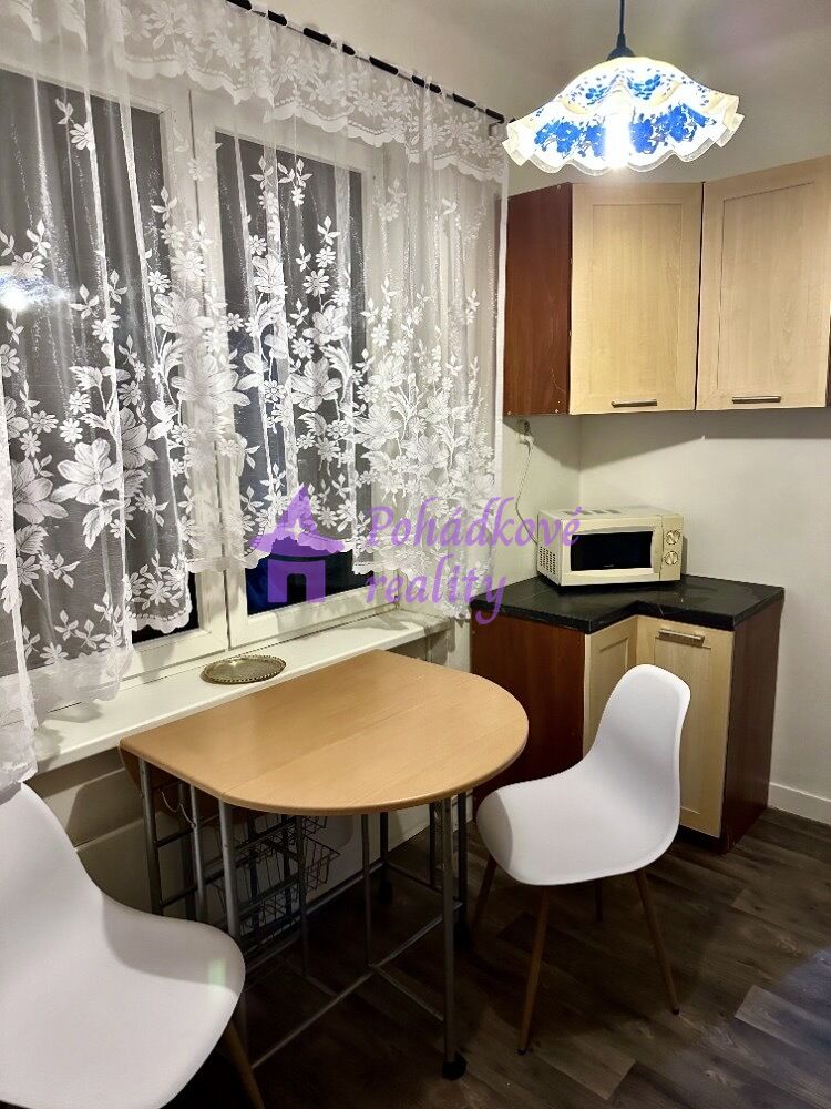 Pronájem bytu 2+1, Huzová - 2