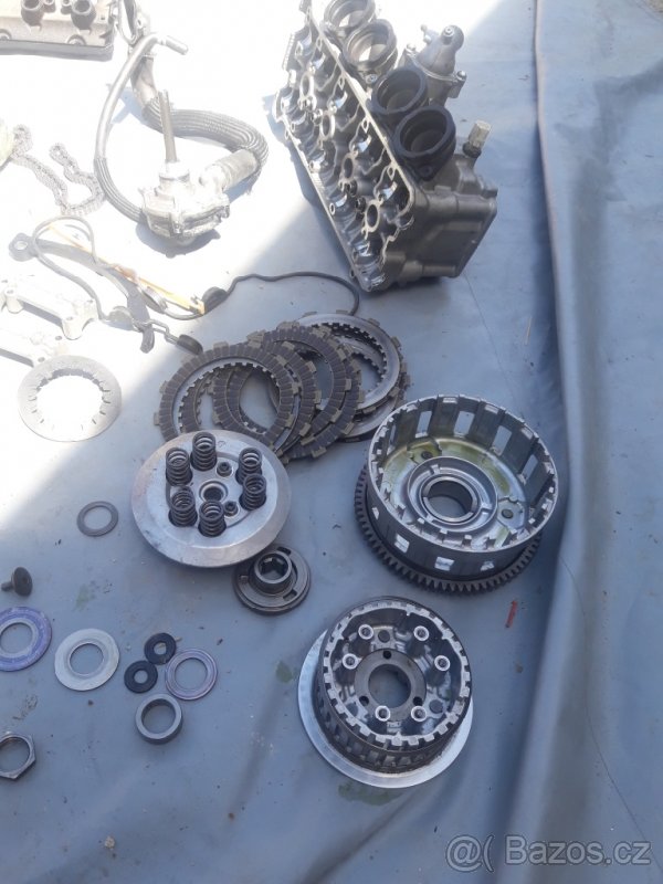 Gsx-r 1000 k9 motor díly - 2
