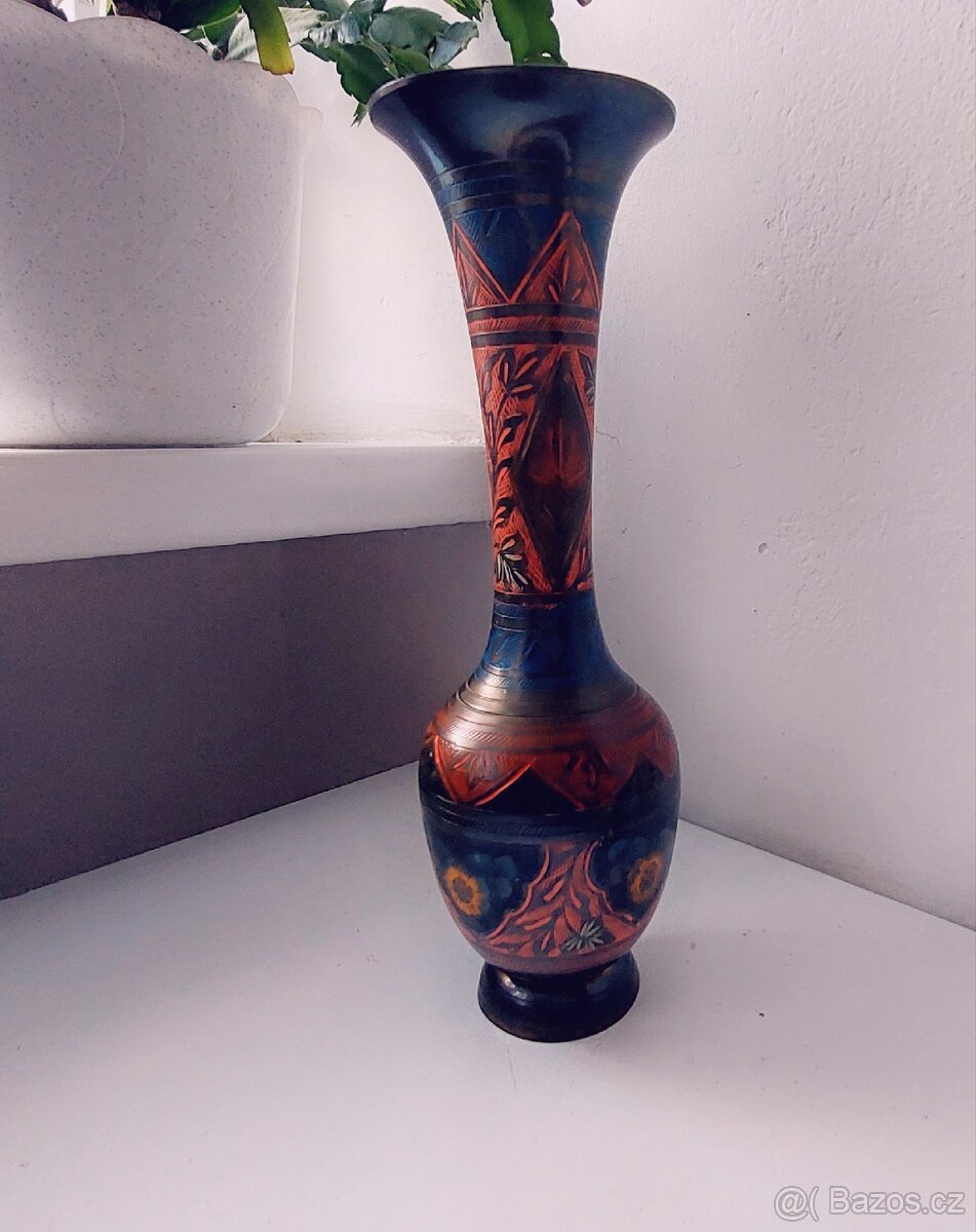 Váza mosaz 26cm - 2