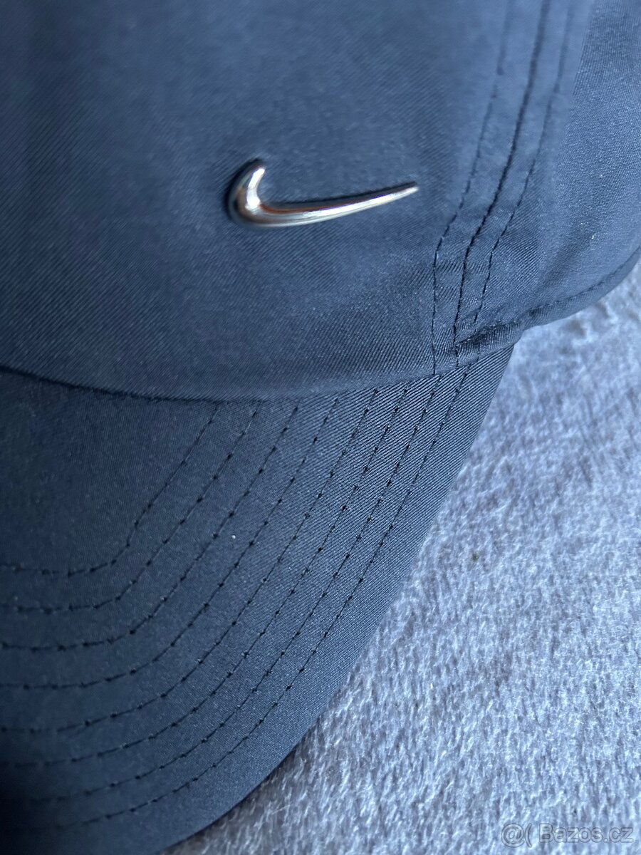 Kšiltovka Nike - 2