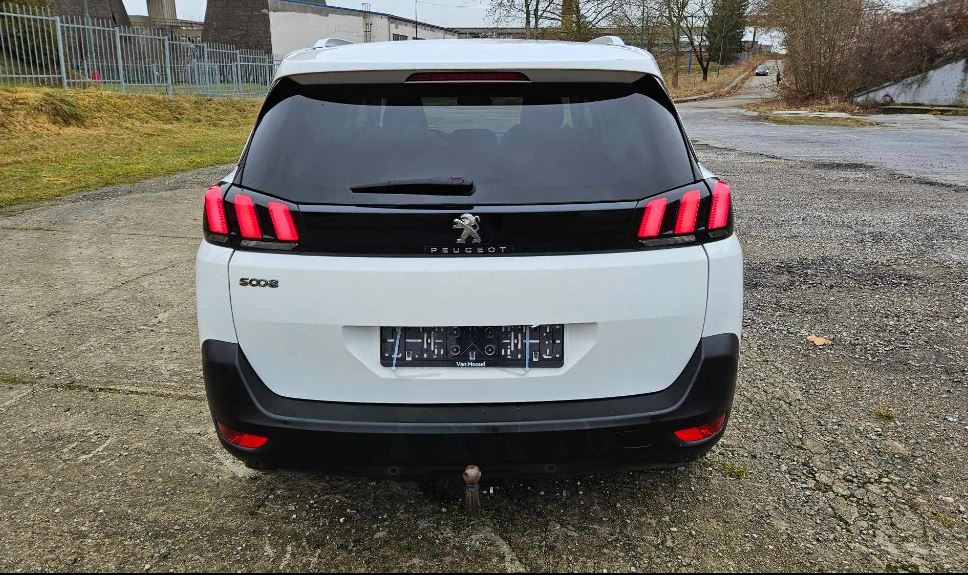 PureTech 5008 1.2 130 E6.2 Active - 2