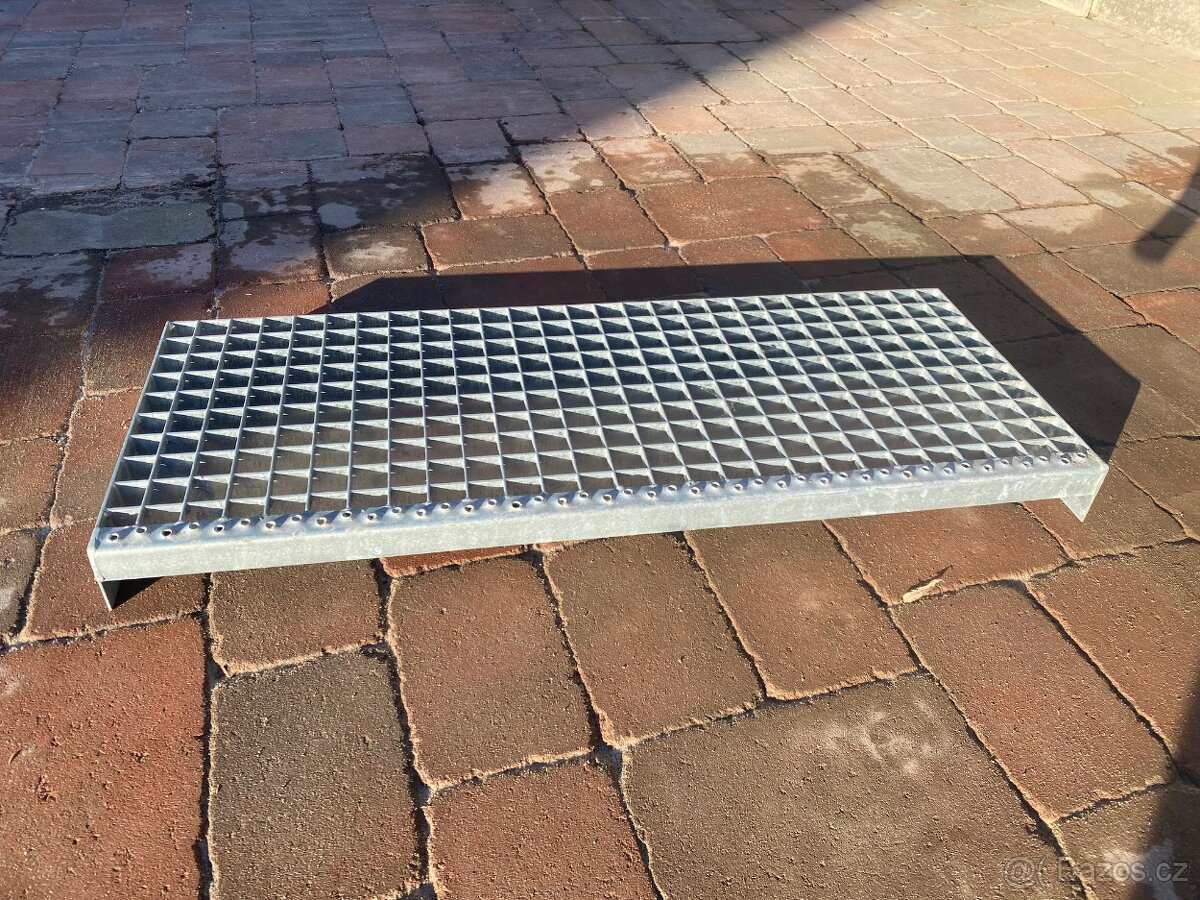 Podlahový rošt - schodnice - 2