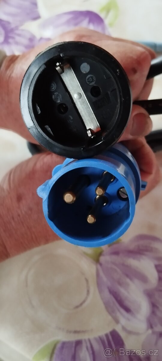 Kabel ke karavanu 012 - 2