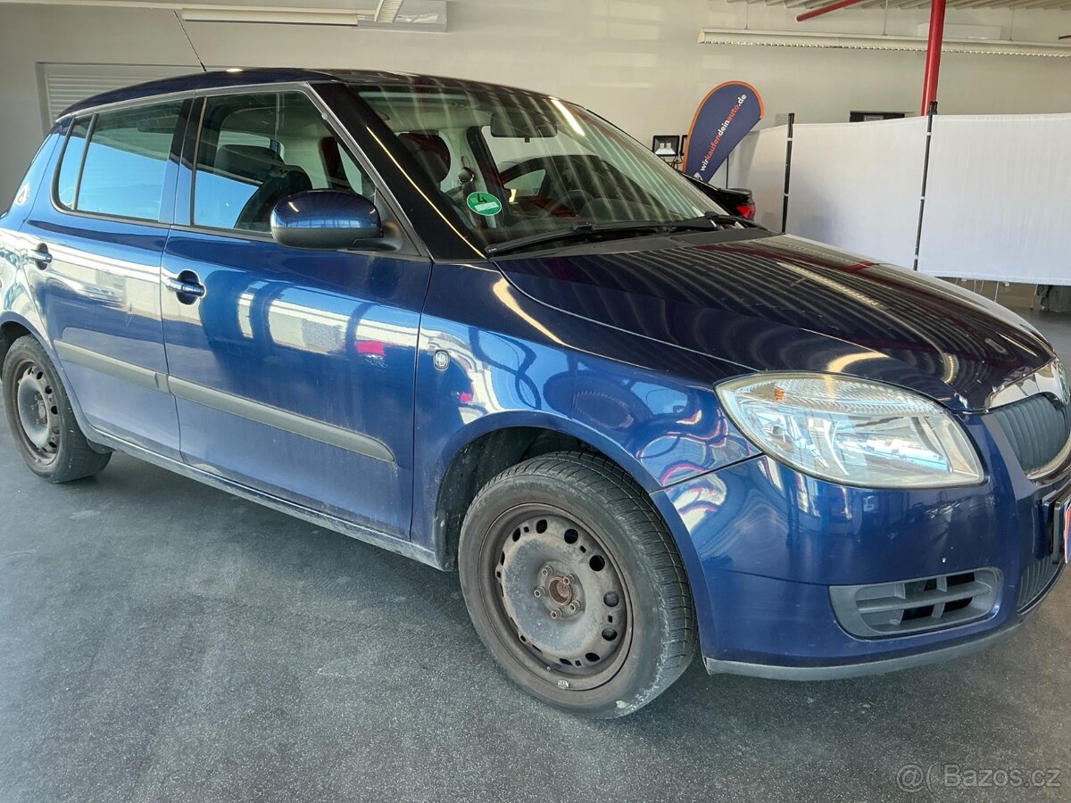 Škoda Fabia 1.4i 63Kw Ambition - 2