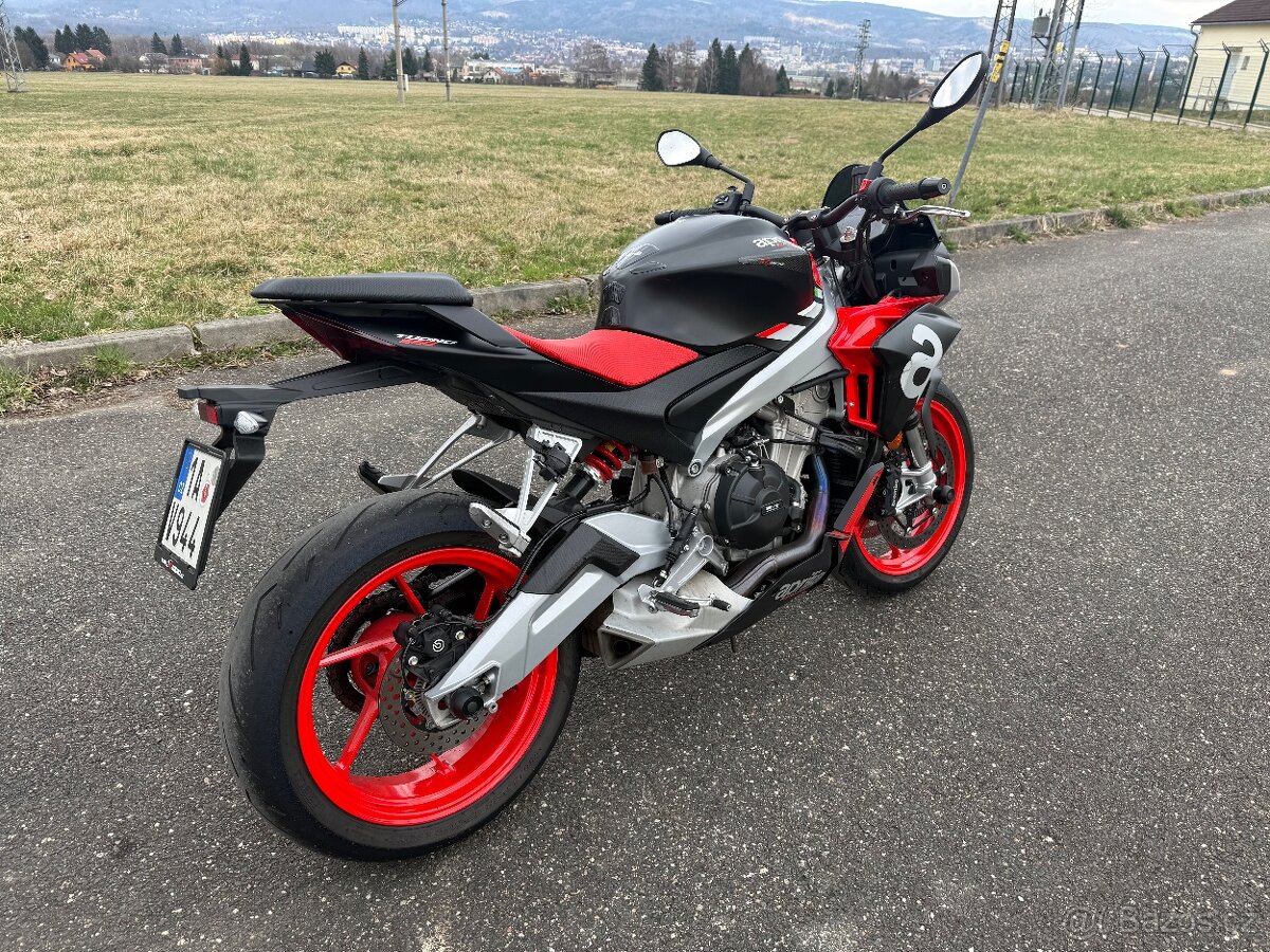 Aprilia Tuono 660 - 2