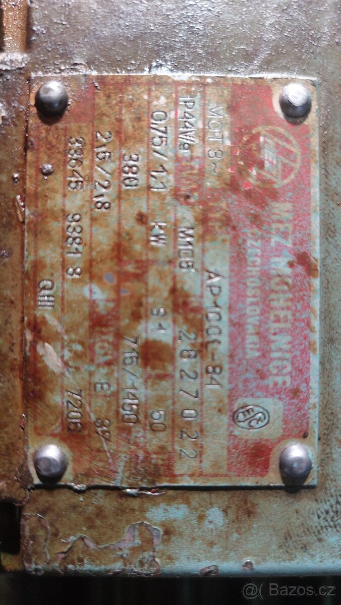 Elektromotor patkový dvouotáčkový - 2