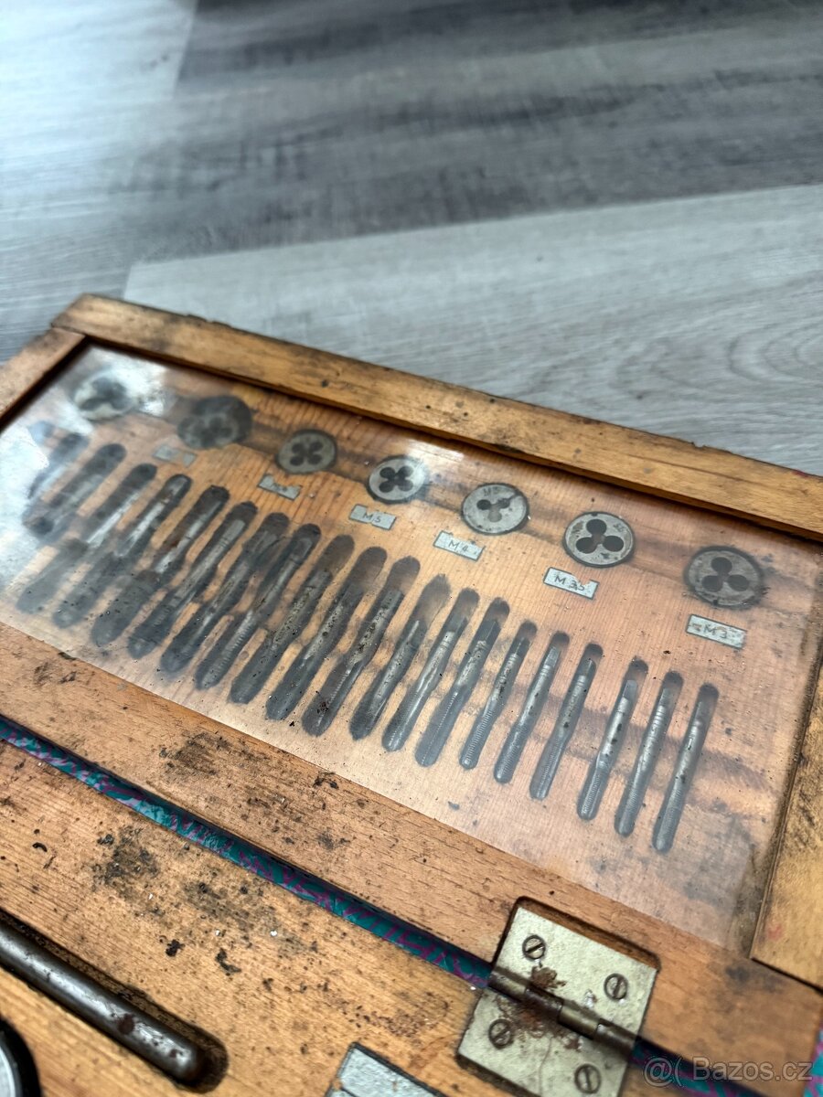 Sada závitníků a oček - 2