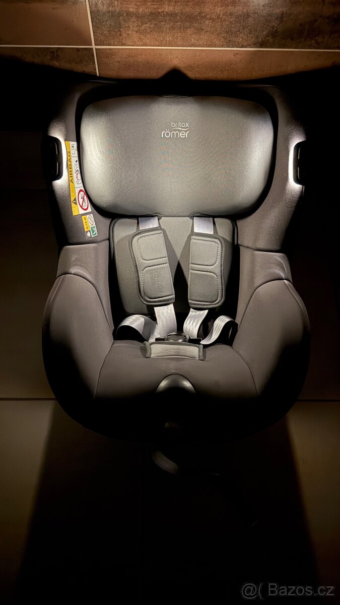 Britax Römer Dualfix iSense Midnight grey + ISOFIX flex base - 2