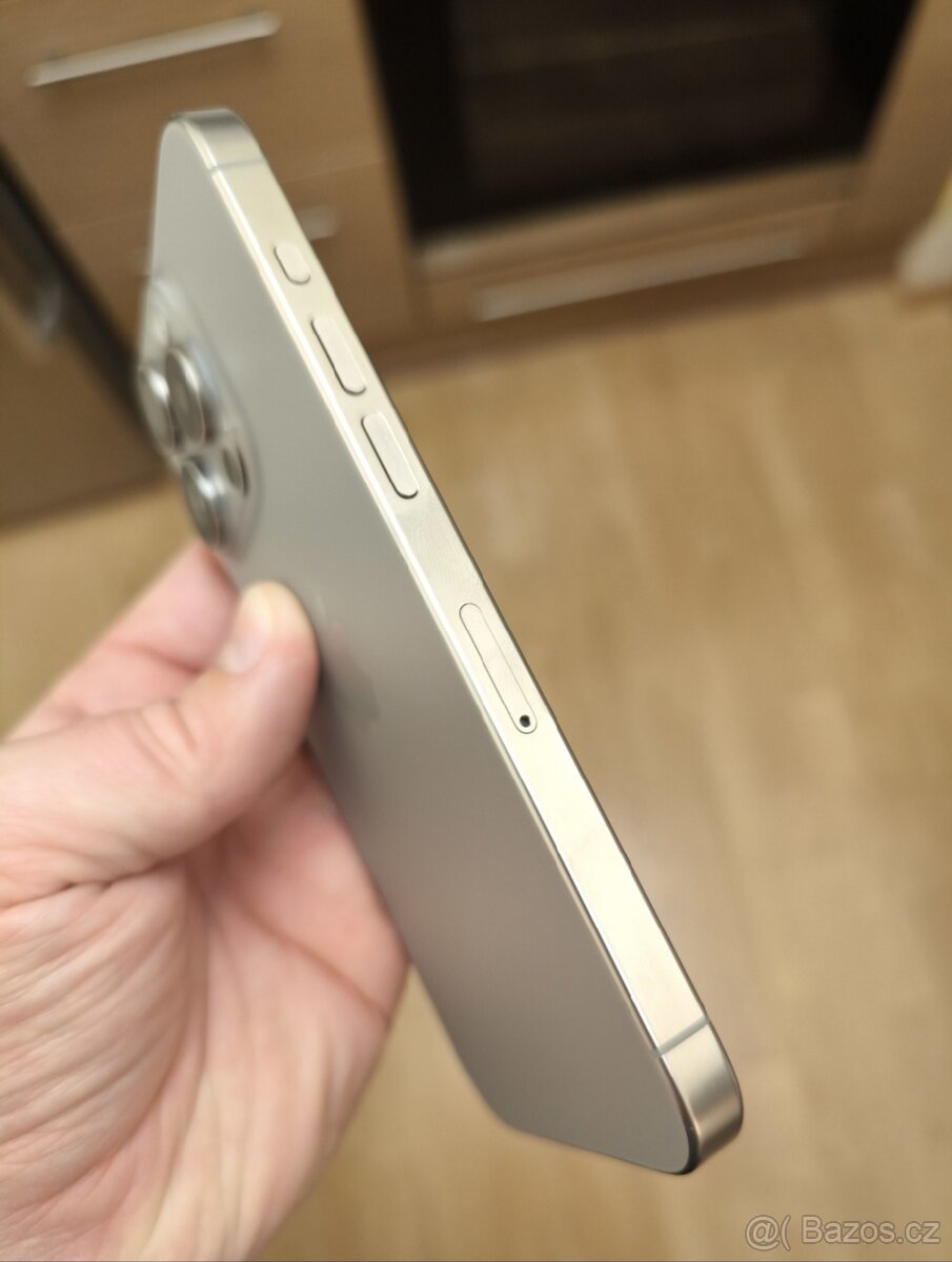 iPhone 15 Pro 128GB - 2