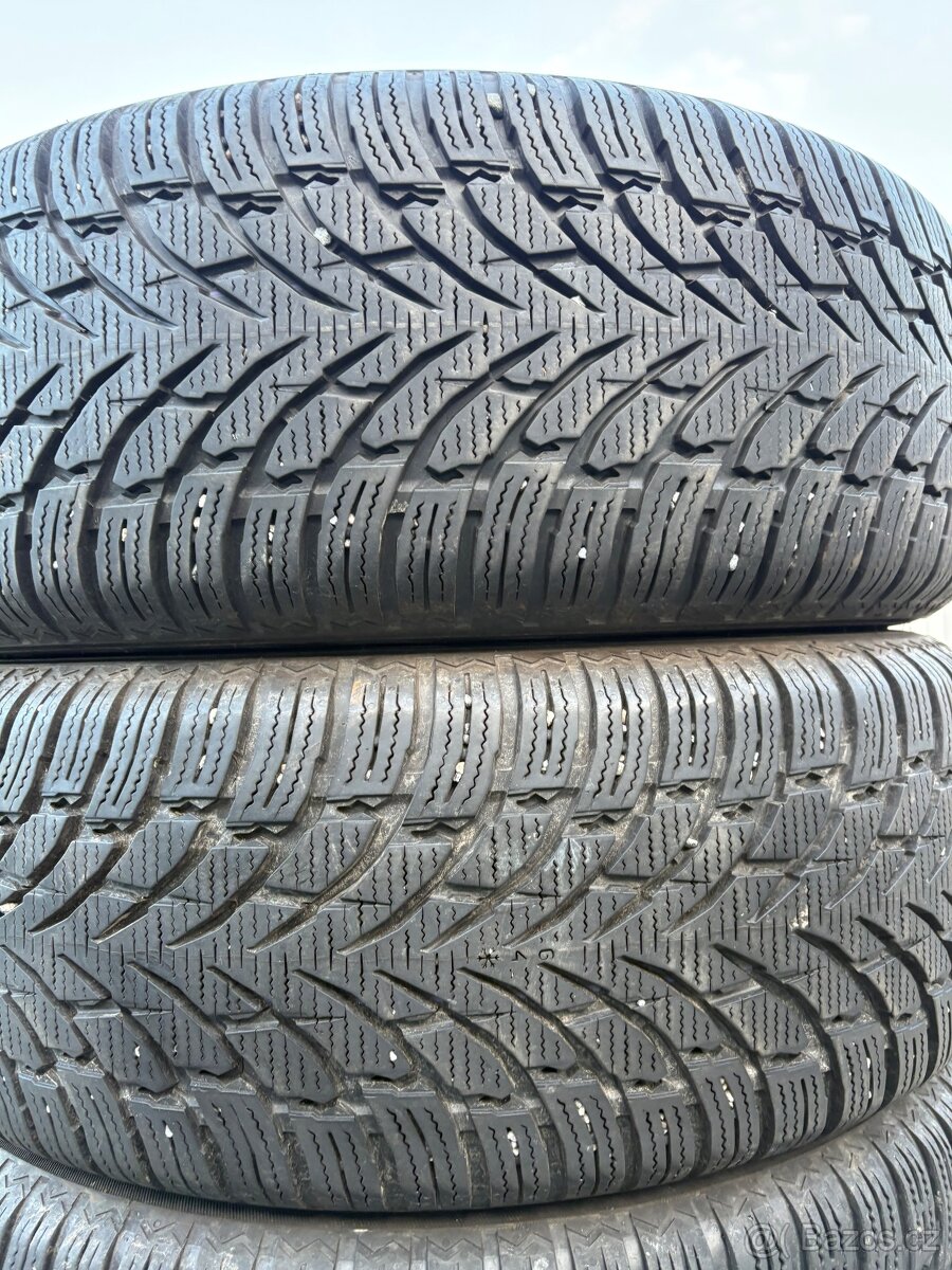 Zimni pneu 215/65/16 Nokian WR Suv4 - 2