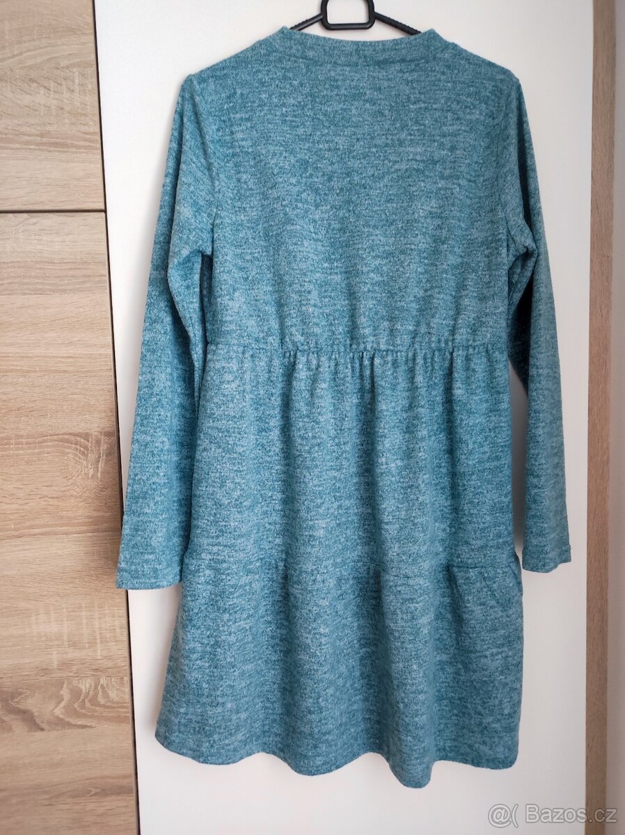 Dámské svetrové šaty - 2