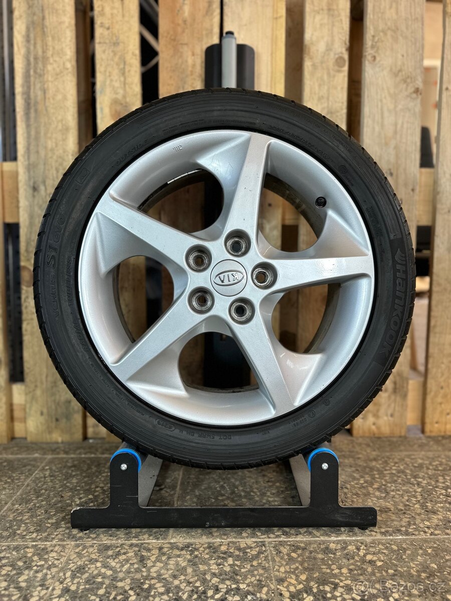 Alu kola 5x114.3 r17 s pneu (zr55) - 2