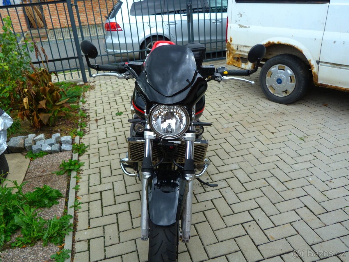 Prodám Suzuki GSX 1400 - 2