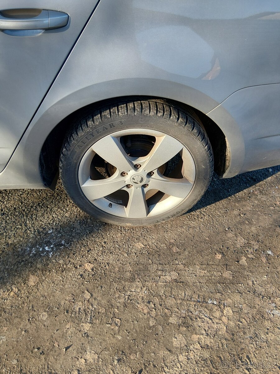 Škoda octavia 3 1.6 tdi 77kw - 2