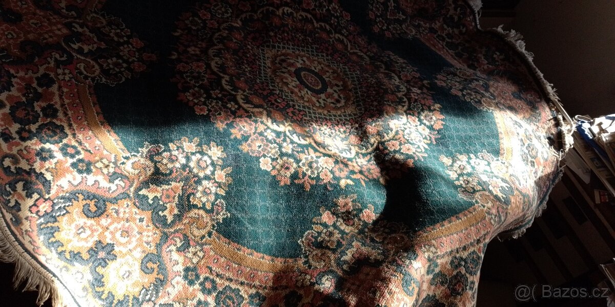 Kruh koberec přidáno foto - 2