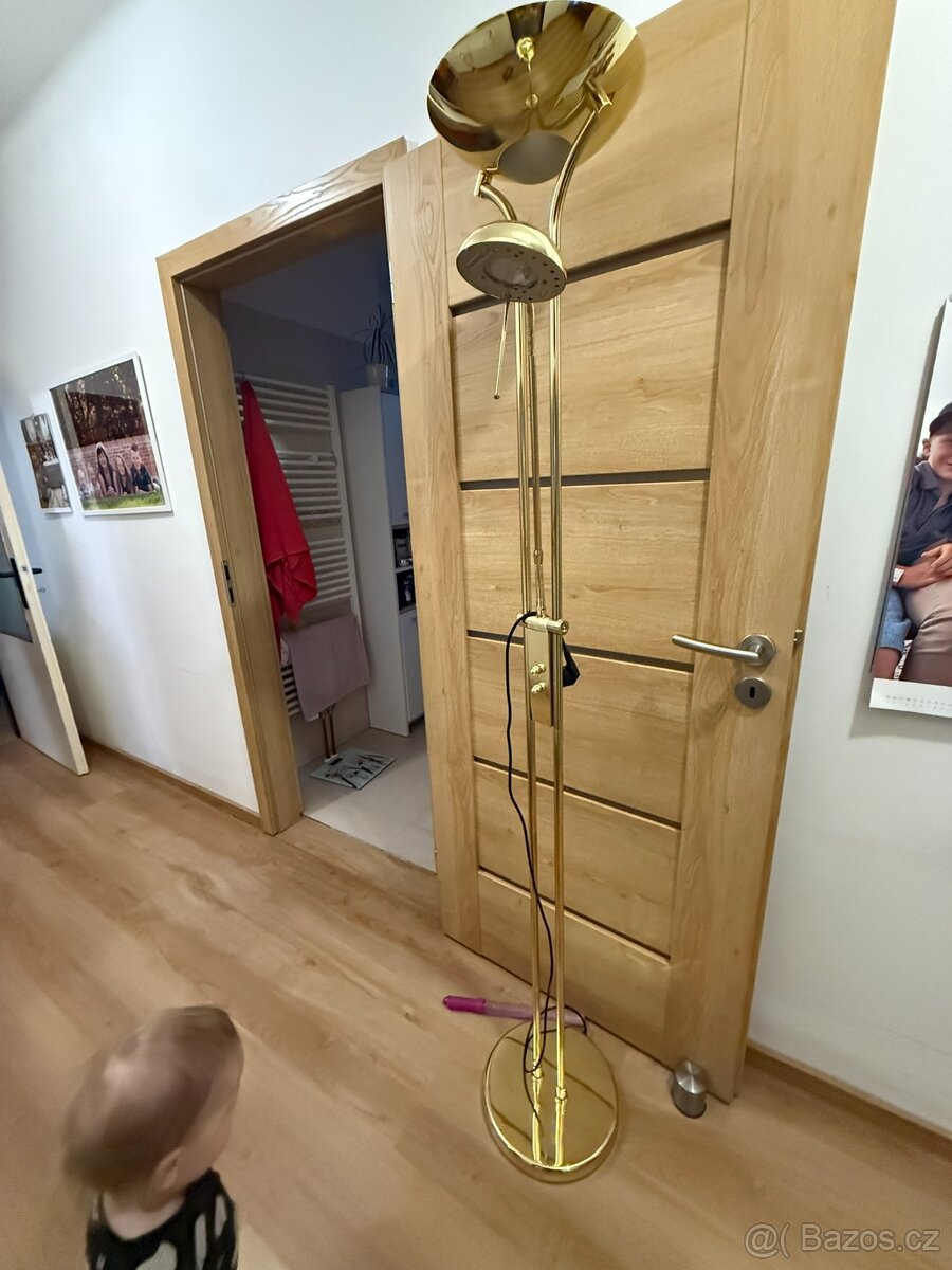 Stojací lampa - 2