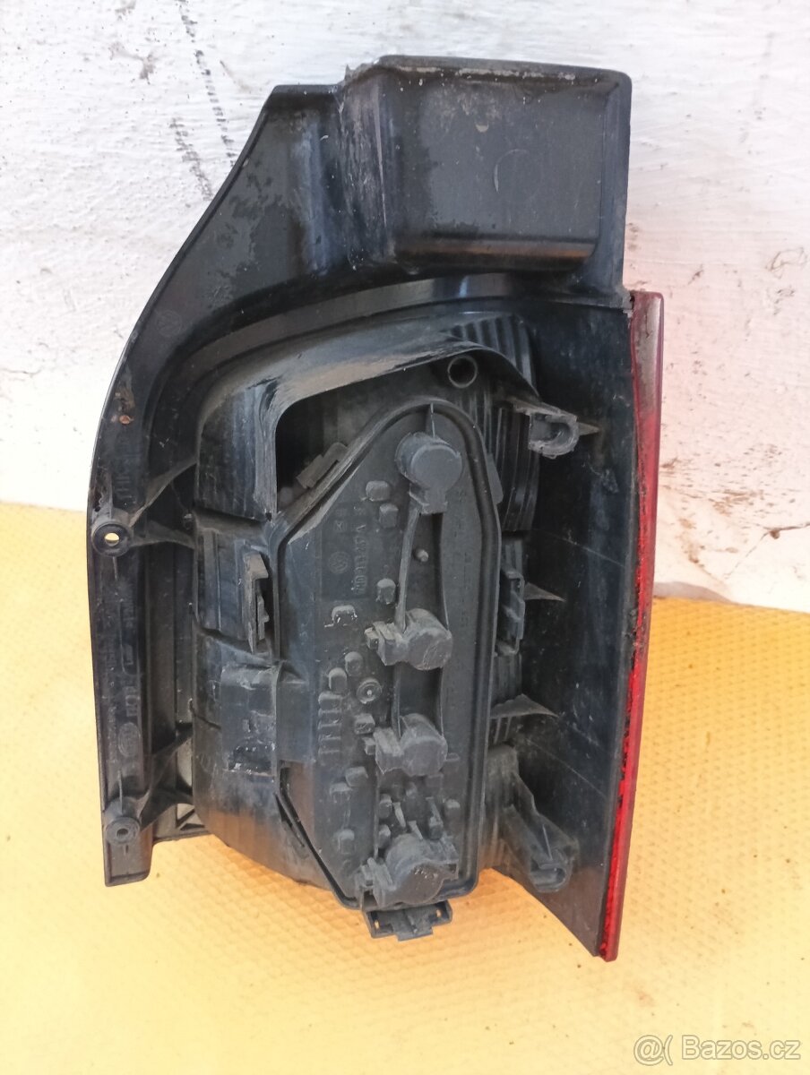 Zadní světlo VW T5 - 2