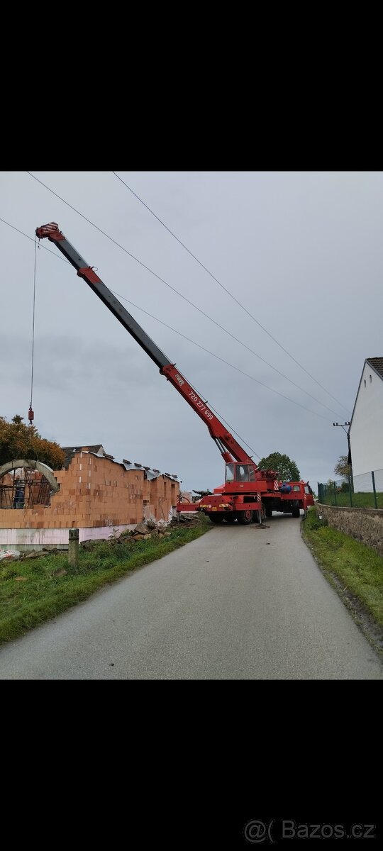Autojeřáb Tatra AD28, samojízdný stroj - 2