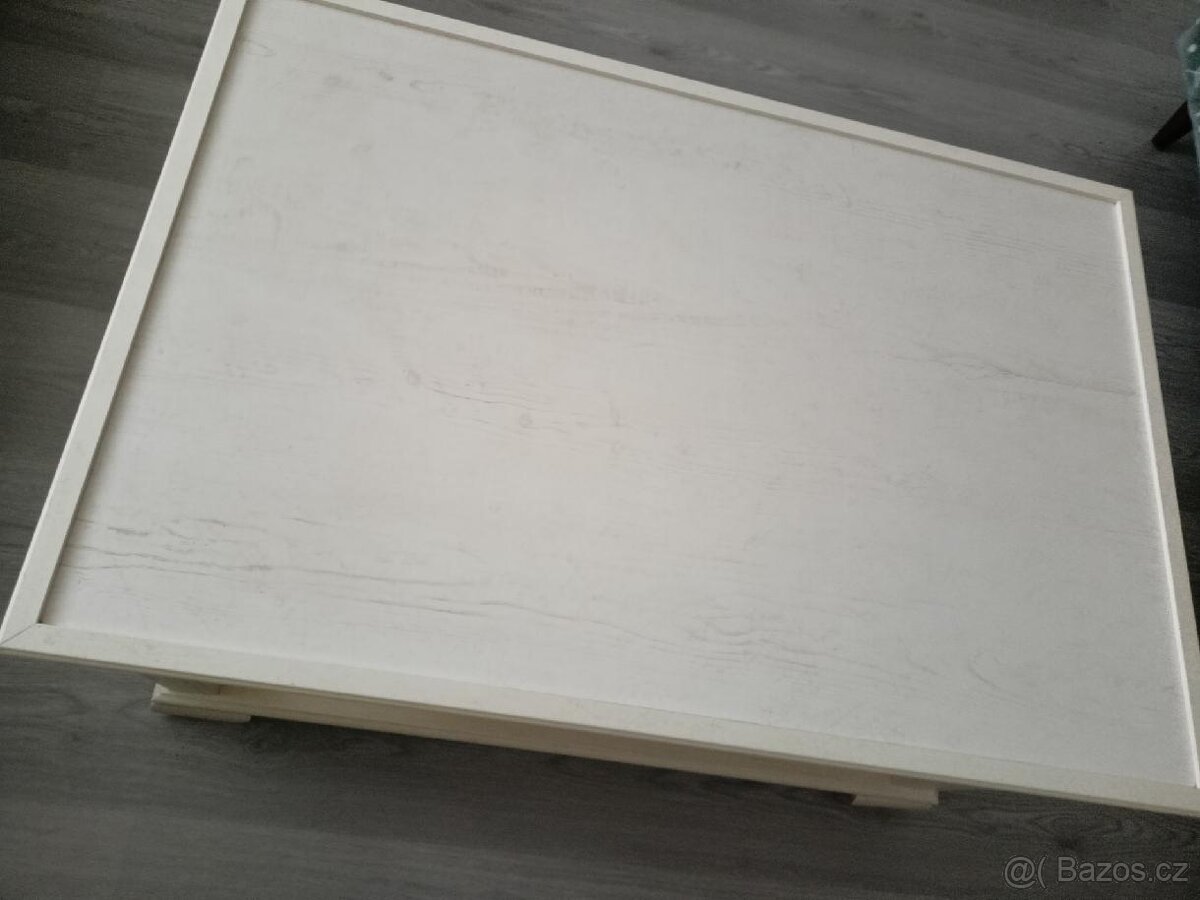 Konferenční stolek - 2