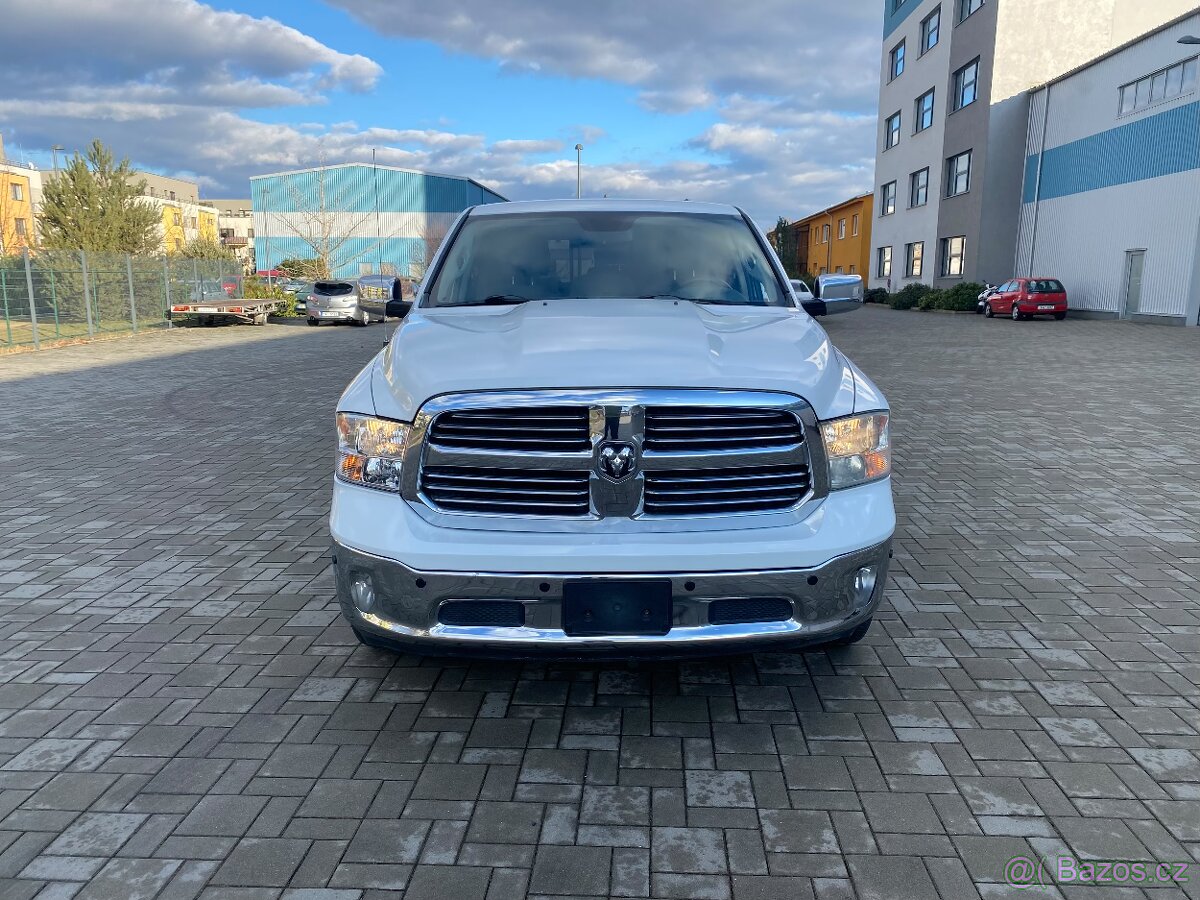 Dodge Ram 1500 - 2