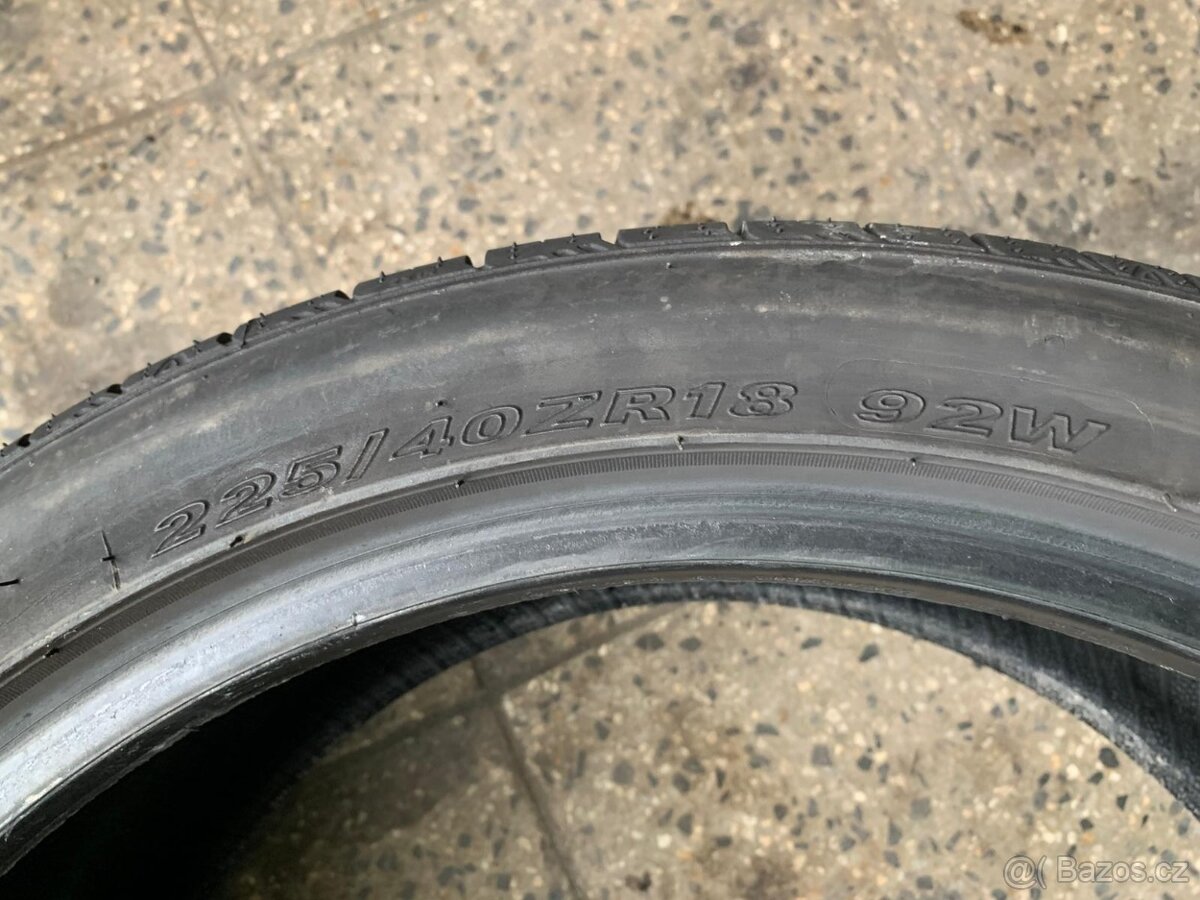 225/40 R18 92 W NEXEN - 2