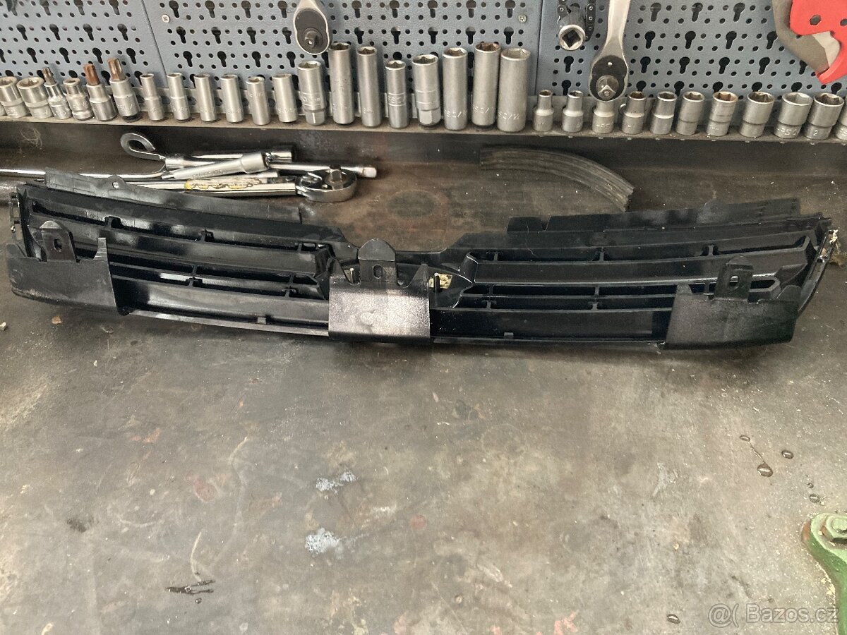 Ford Smax mřížka - 2