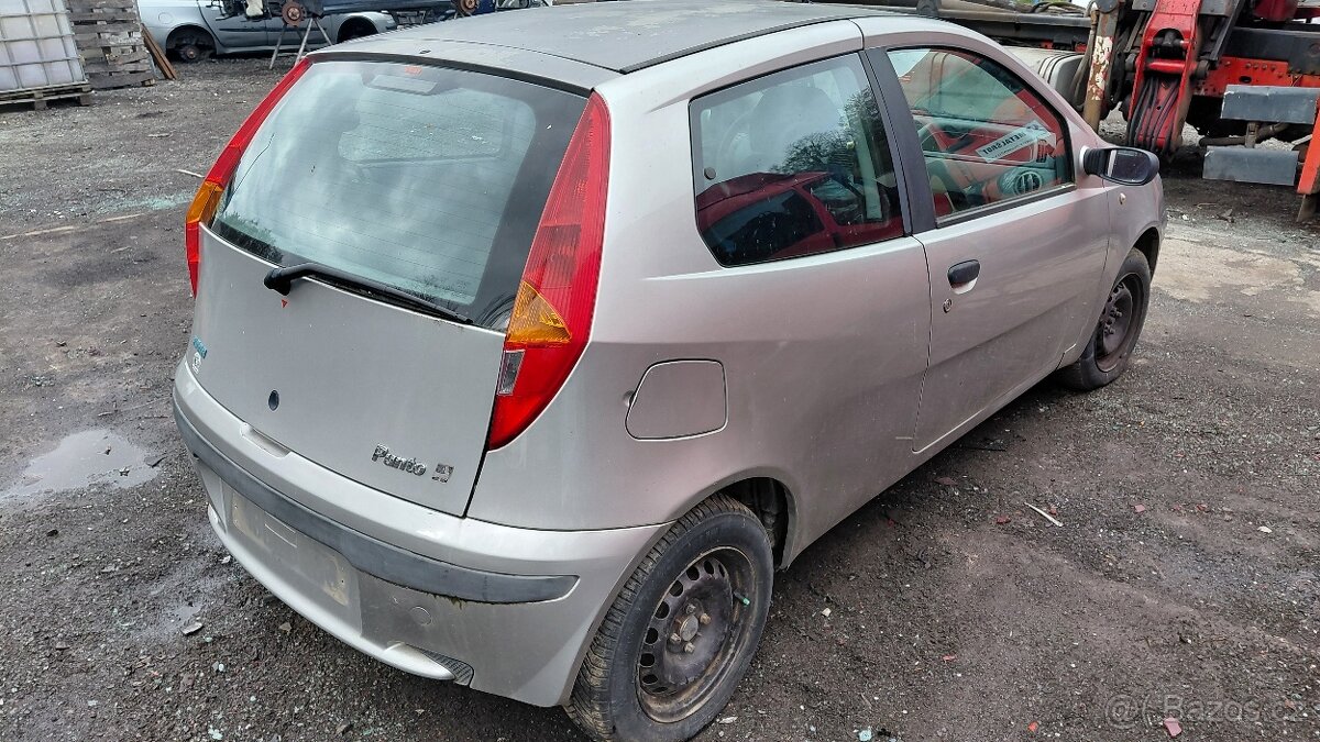 Fiat Punto - 2