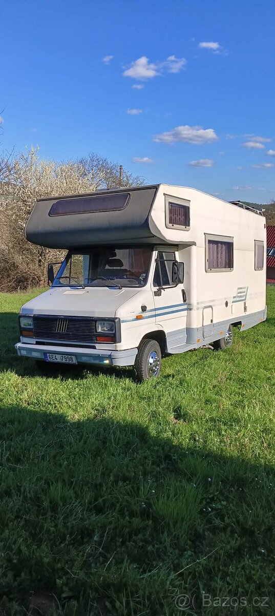 Obytný automobil - 2