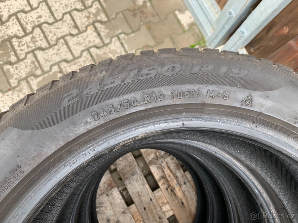 Zimní pneu 245/50/19 Pirelli Sotozero 3 105V - 2