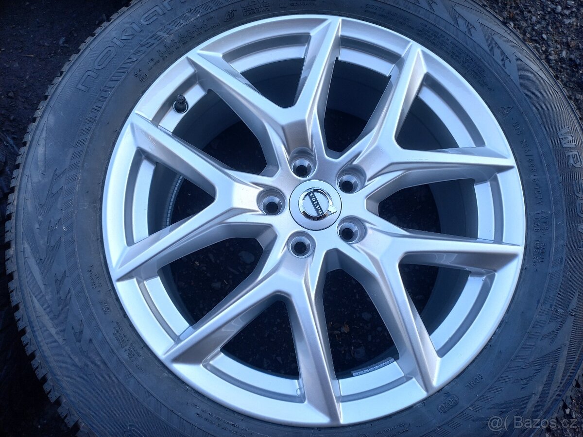 Prodám NOVOU sadu Orig ALU kol Volvo 235/60R18 zimní