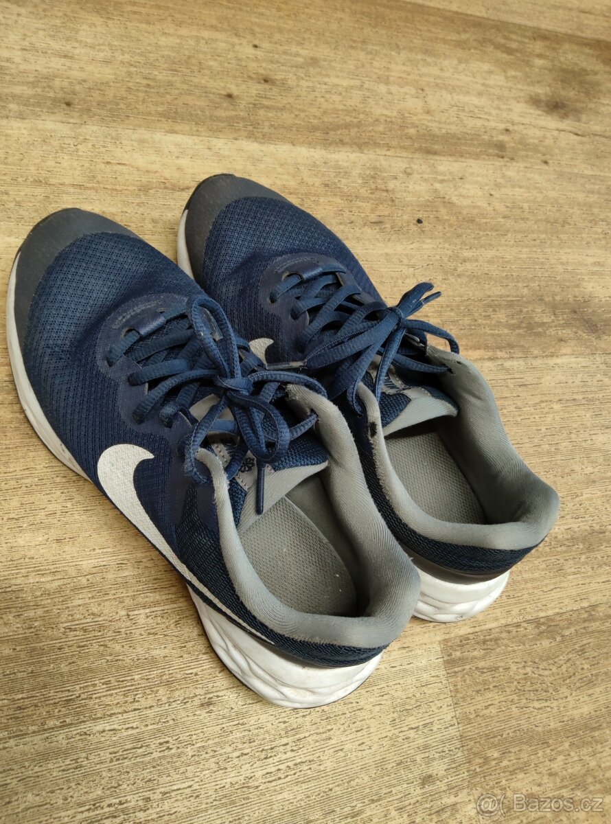 Boty NIKE vel. 37,5 - 2