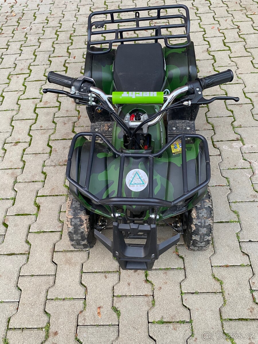 Dětská elektrická čtyřkolka HECHT - 2