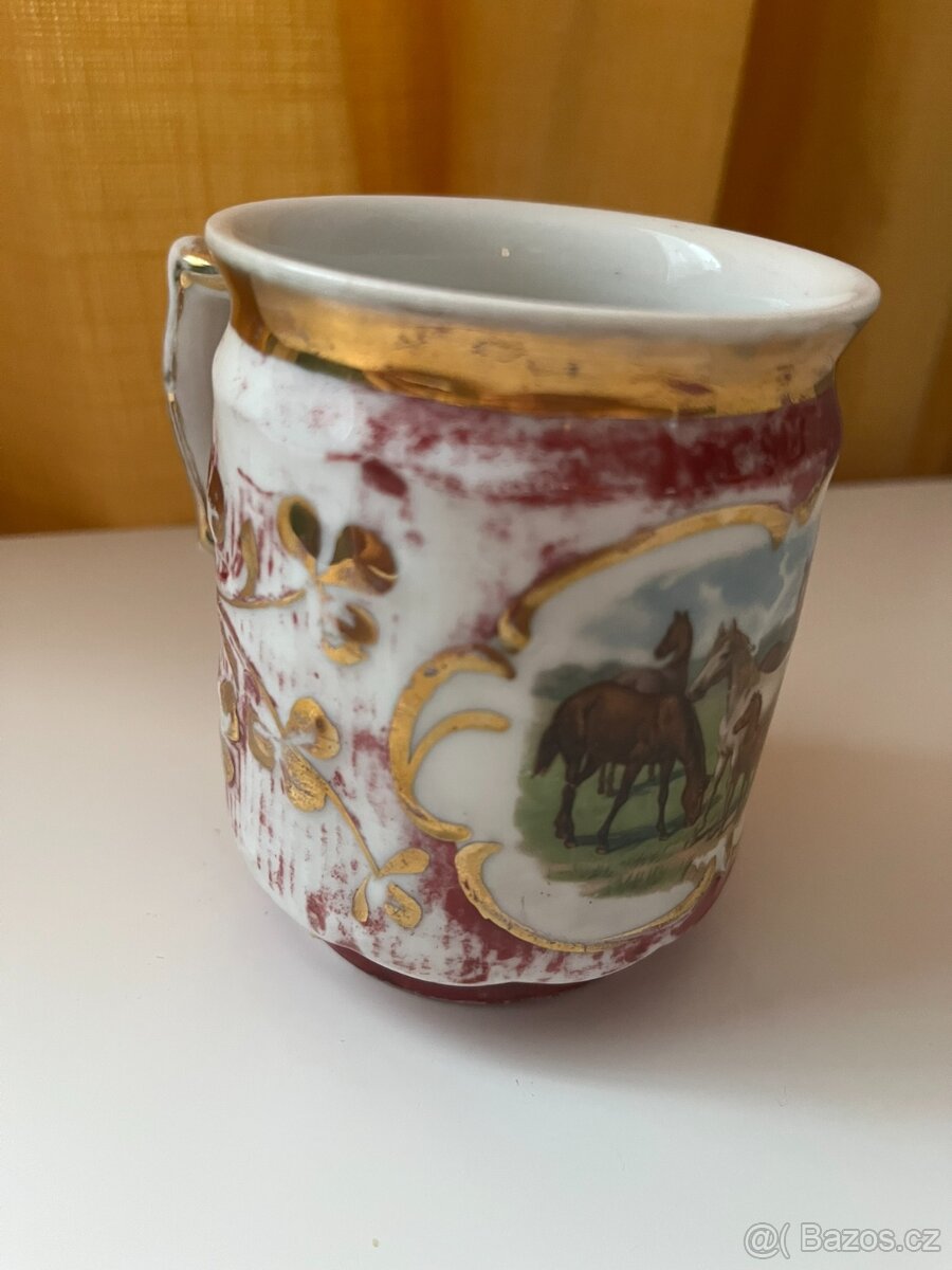 Starý hrnek - kafáč 3 ks; motivy - koně, krávy, jelen, srny - 2