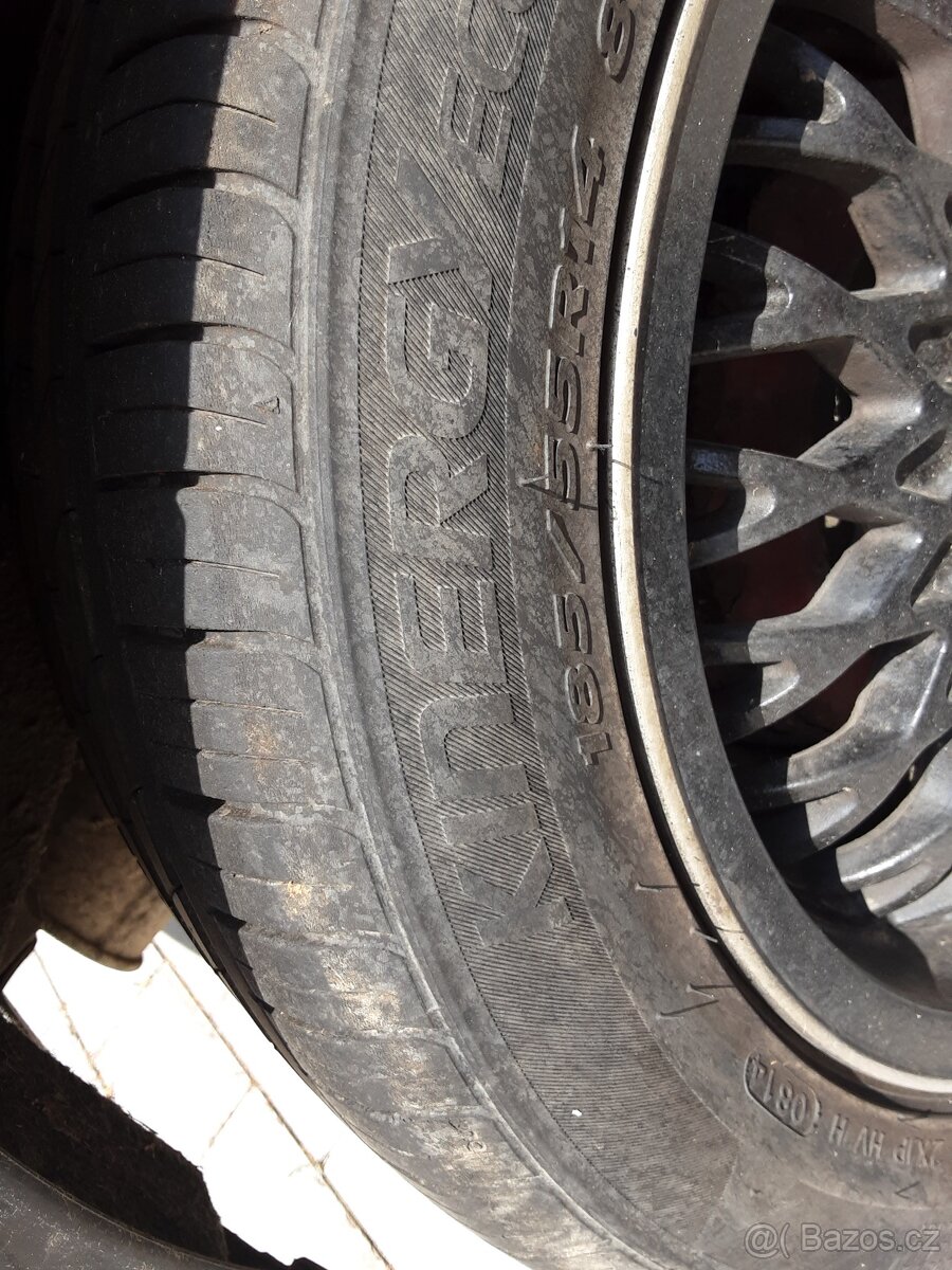 2x FORD KA 1.3 Duratec, rv. 2004 , popř. DILY nebo s TP - 2