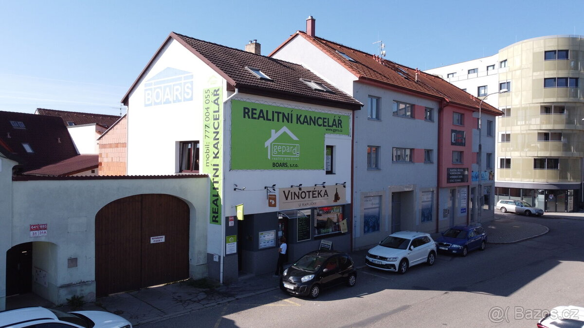 Rodinný dům s obchodními prostory, podnikání, širší centrum - 2