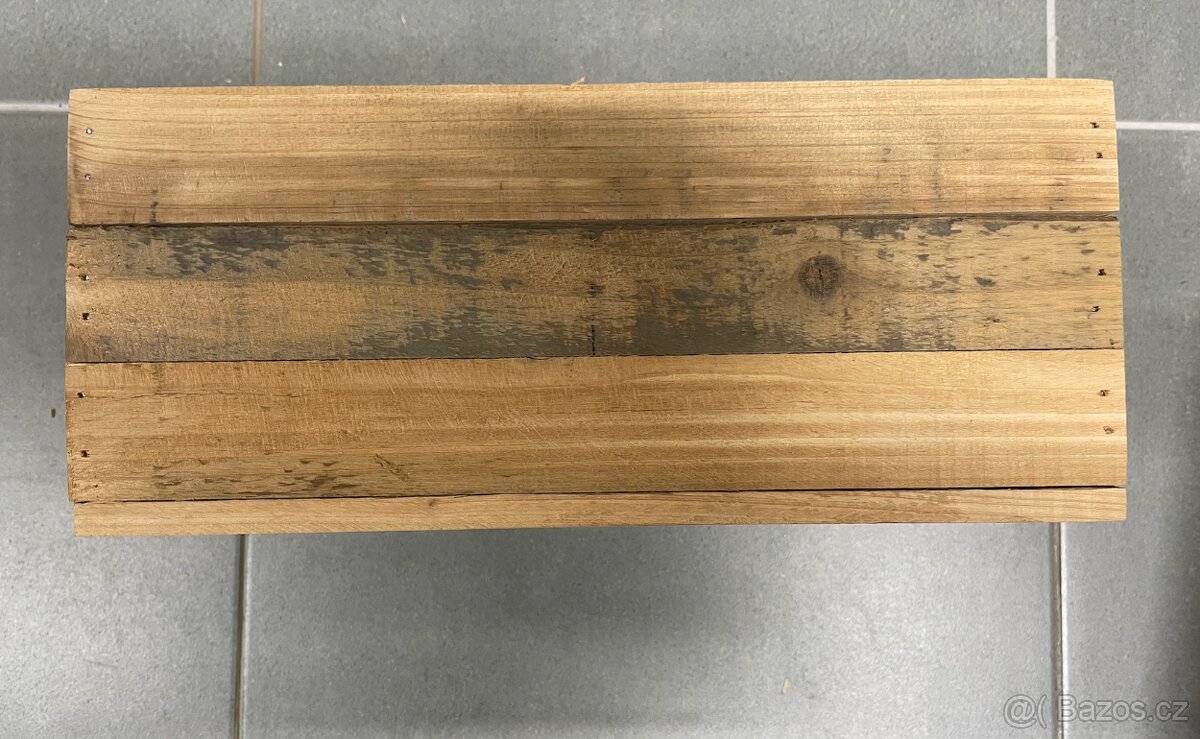 Dřevěná bedýnka-vlastnoruční - 2