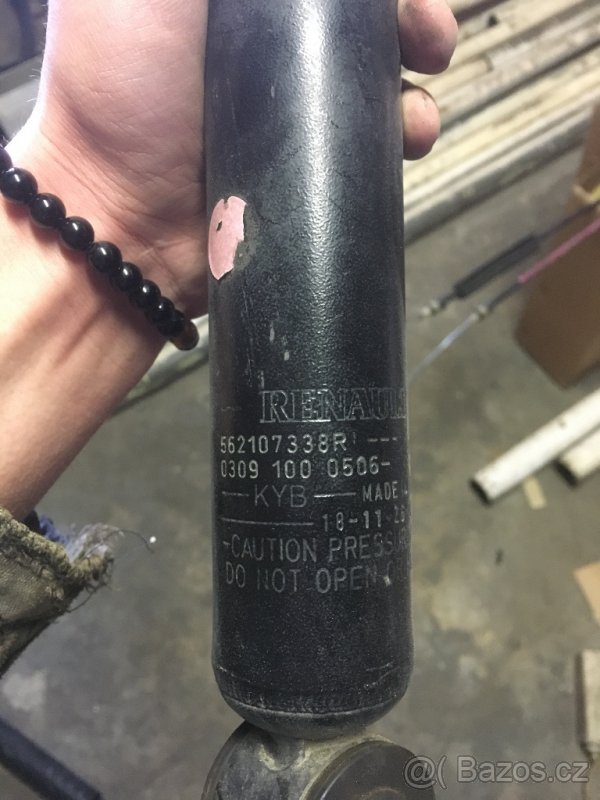 Nové originální zadní tlumiče Renault Captur - 2
