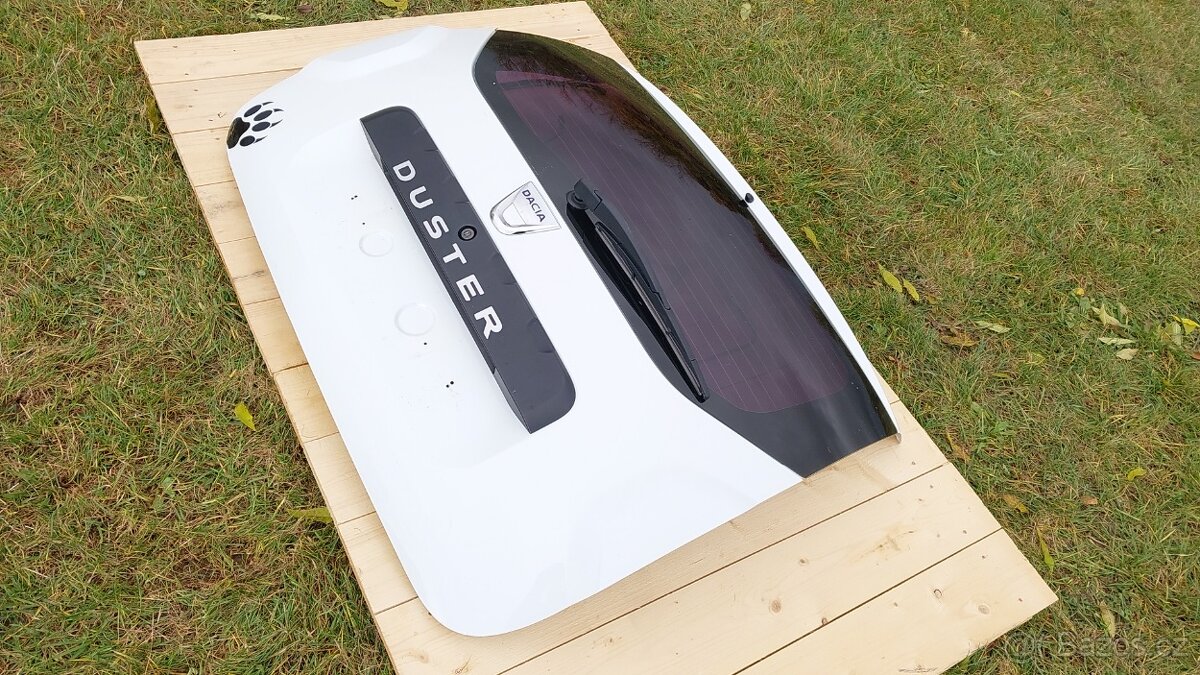 DACIA DUSTER 1 – DVEŘE KUFRU BÍLÉ - 2