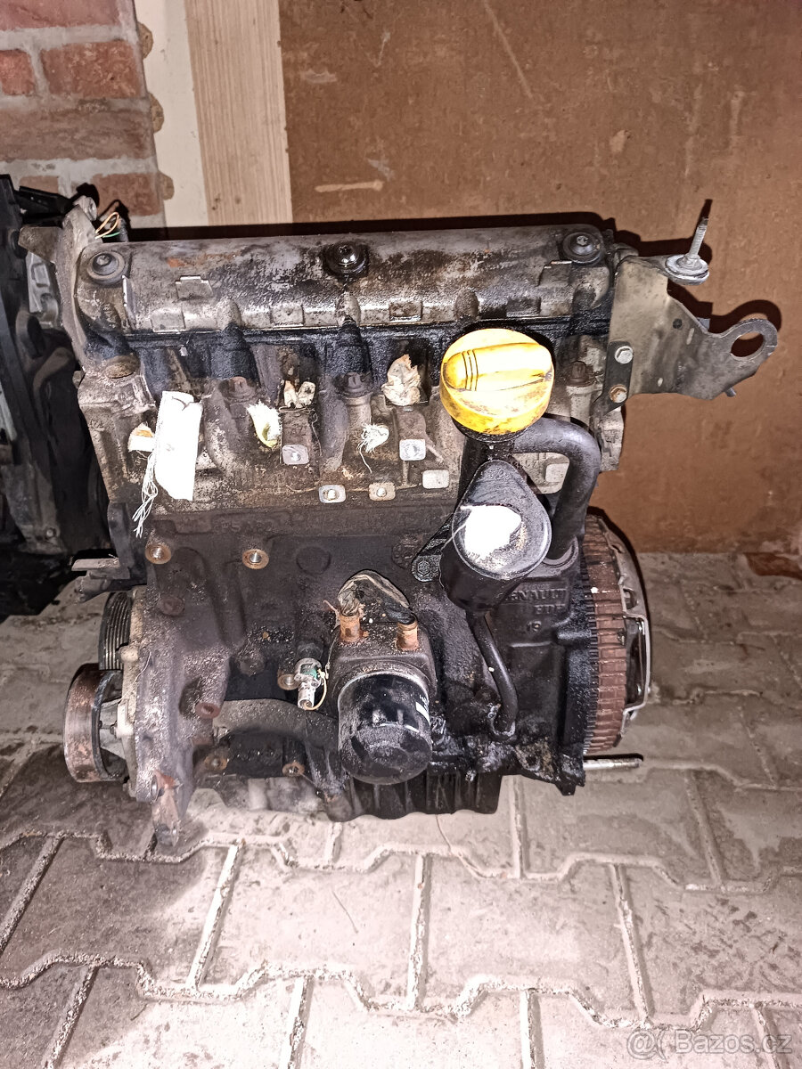 Renault Scénic motor 1.9 Dci 75 kW - 2