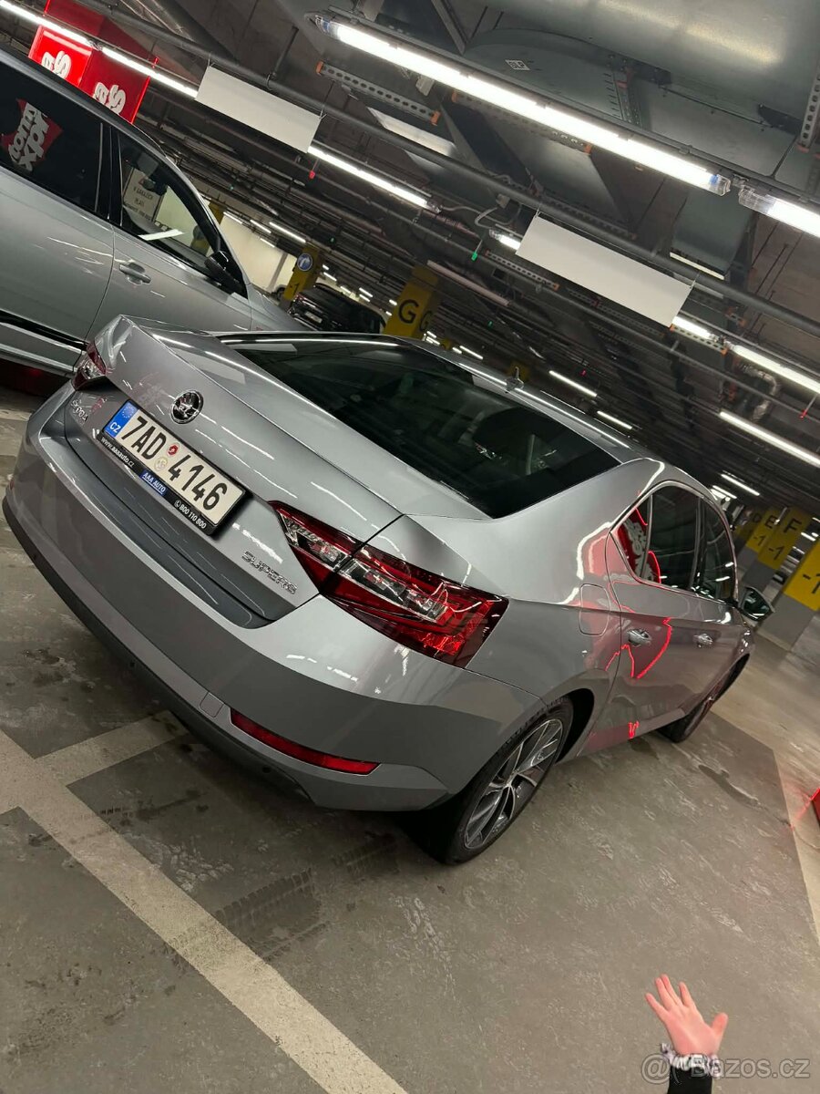 Škoda Superb - 2