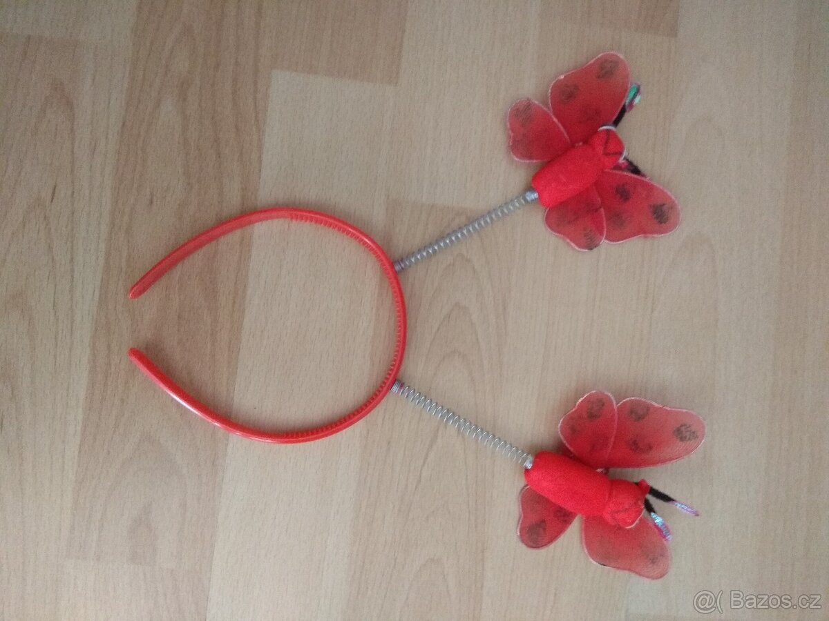 Sada doplňků ke kostýmu berušky - 2